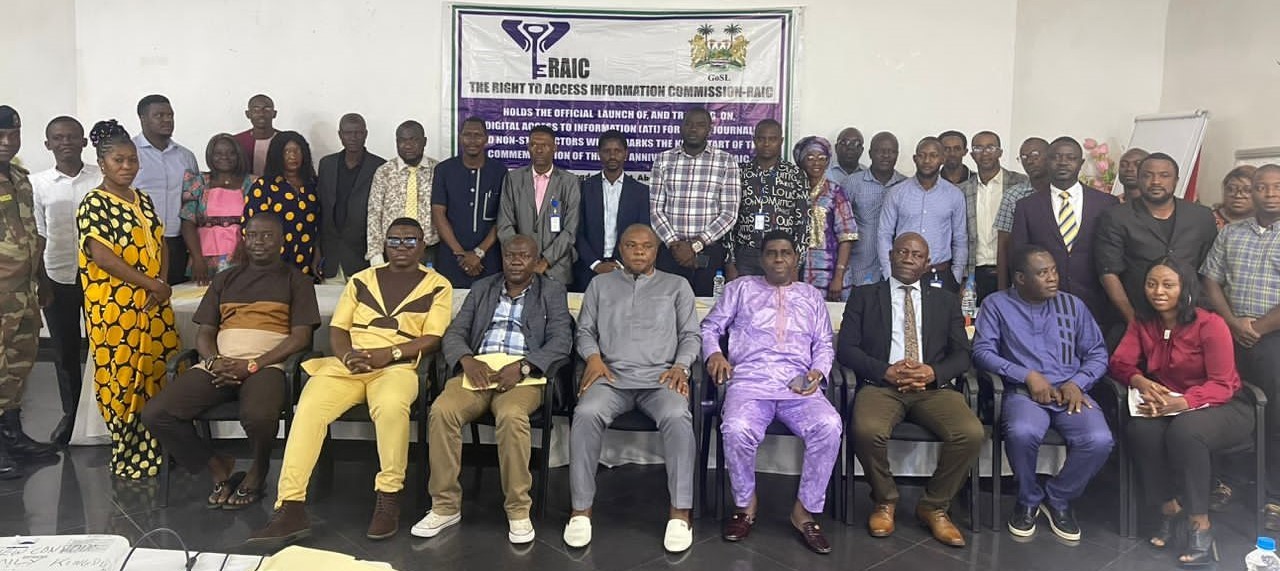 Members of the high table and participants at the event